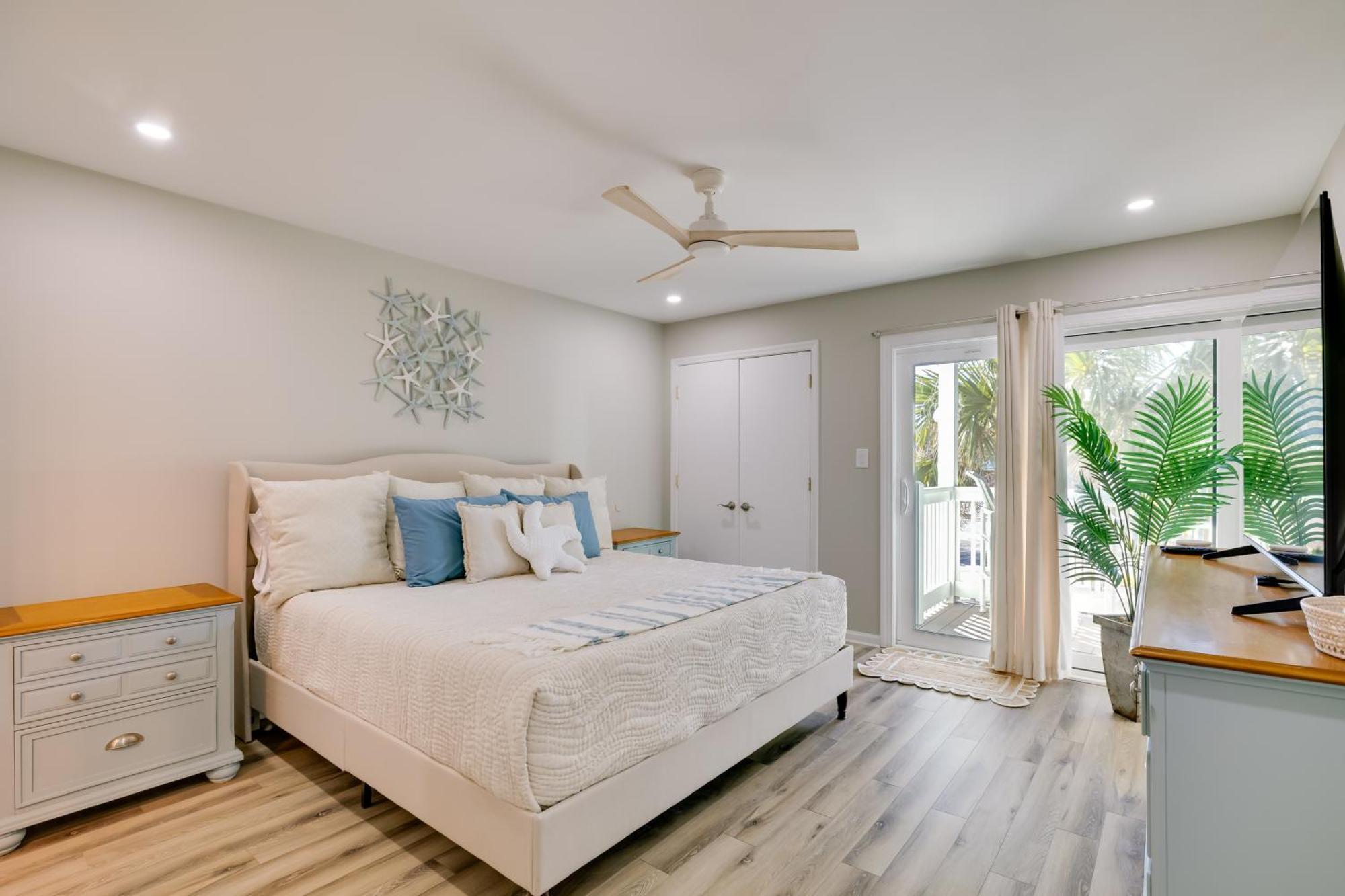 Emerald Isle Condo With Indoor Pool And Beach Access! Εξωτερικό φωτογραφία