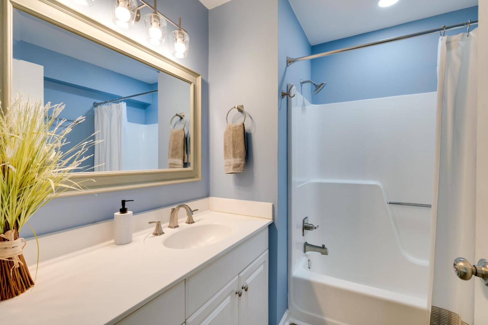 Emerald Isle Condo With Indoor Pool And Beach Access! Εξωτερικό φωτογραφία